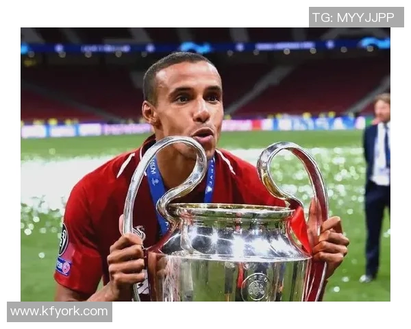 足球传奇球星现状大揭秘 从退役后生活到各自事业的新篇章 足球传奇球星现状大揭秘 从退役后生活到各自事业的新篇章